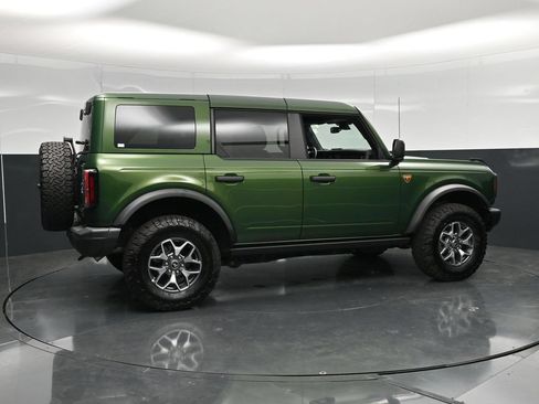 Used 2025 Ford Bronco Badlands AWD/4WD image 4