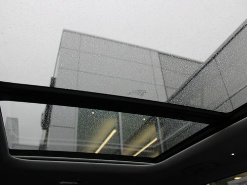 Certified 2021 Jeep Grand Cherokee L Limited image 18