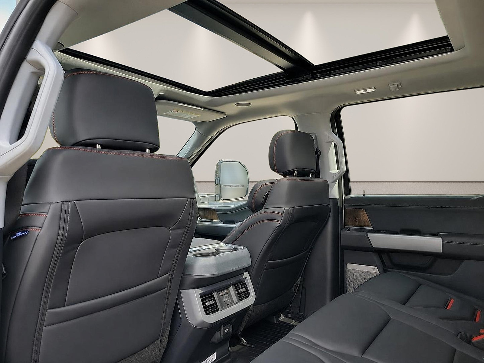 New 2026 Ford F250 Lariat w/ Black Appearance Package AWD/4WD image 10
