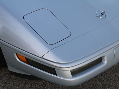 Used 1996 Chevrolet Corvette Convertible image 24