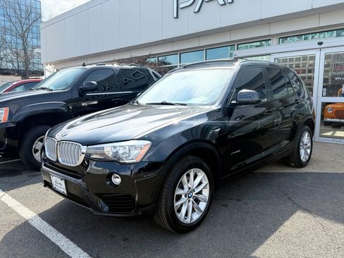 Used 2015 BMW X3 xDrive28i w/ Driver Assistance Package AWD/4WD image 3