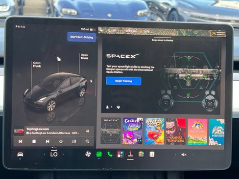 Used 2024 Tesla Model Y Long Range AWD/4WD image 12