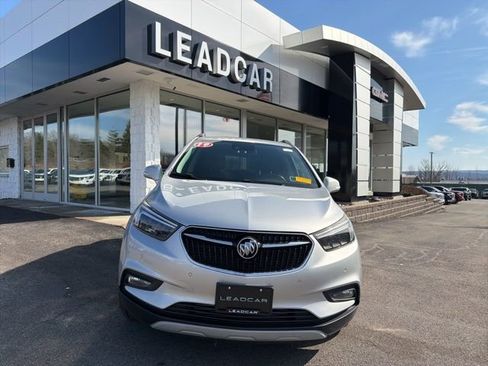 Used 2019 Buick Encore Essence w/ Experience Buick Package image 8