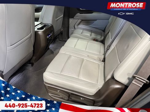 Used 2022 Chevrolet Tahoe Z71 w/ Z71 Off-Road Package AWD/4WD image 28