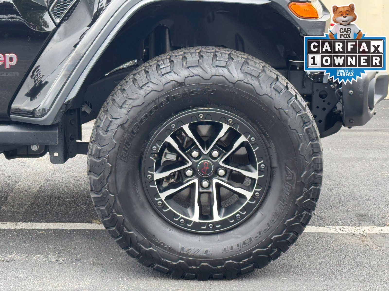 Used 2024 Jeep Wrangler Unlimited Rubicon AWD/4WD image 59