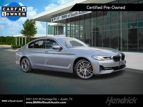 Used 2023 BMW 530e w/ Executive Package RWD image 1