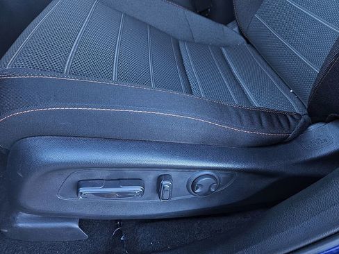 Certified 2025 Honda CR-V Sport image 22