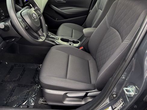 Used 2023 Toyota Corolla LE w/ Carpet Mat Package (TMS) image 16