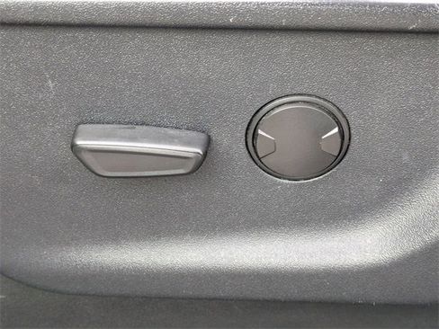 Used 2024 Ford F150 XLT w/ Mobile Office Package image 17