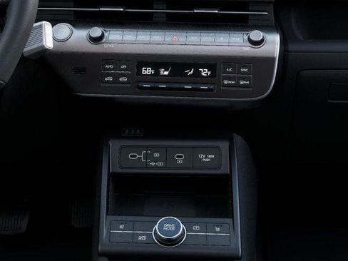 New 2026 Hyundai Kona Limited FWD image 16