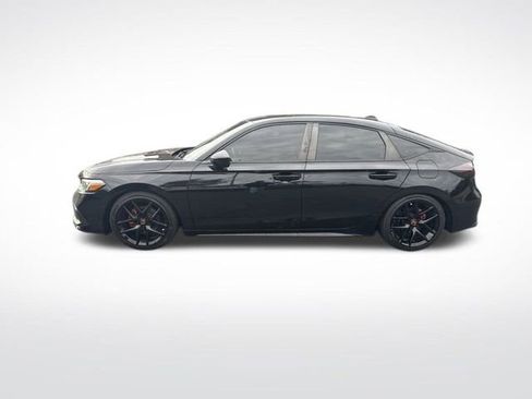 Used 2022 Honda Civic Sport image 2