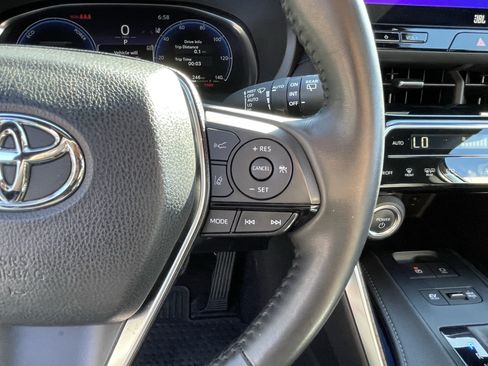 Certified 2024 Toyota Venza Limited AWD/4WD image 22