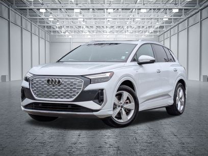 Used 2024 Audi Q4 e-tron Premium w/ Convenience Package