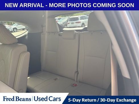 Used 2024 Toyota Highlander Platinum AWD/4WD image 13