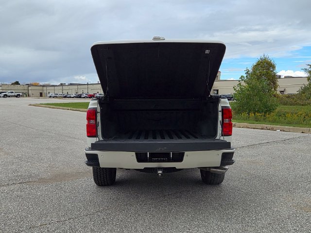 Used 2015 Chevrolet Silverado 1500 High Country AWD/4WD image 10