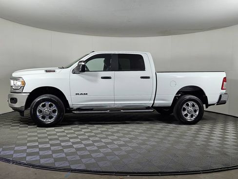 Used 2024 RAM 2500 Big Horn AWD/4WD image 3