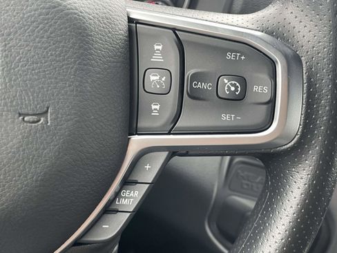 New 2026 RAM 3500 Big Horn AWD/4WD image 7