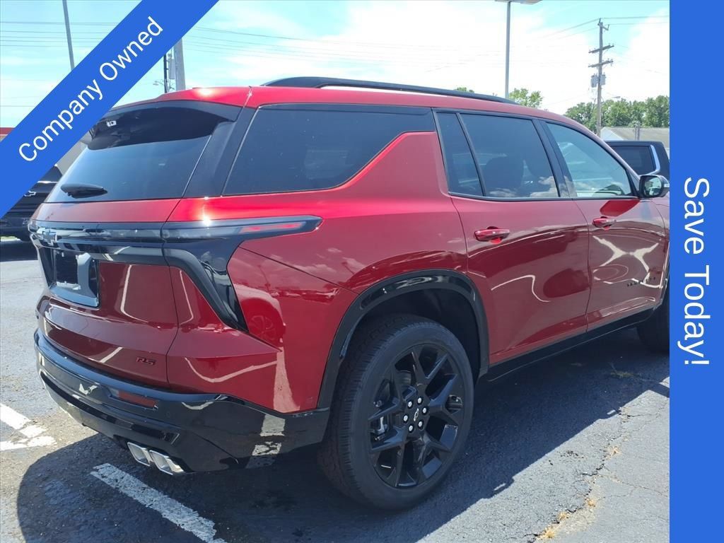 New 2026 Chevrolet Traverse RS FWD image 3