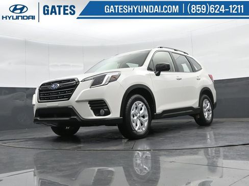 Used 2023 Subaru Forester image 44