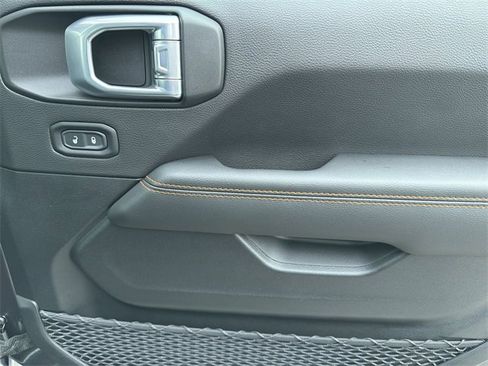 Used 2021 Jeep Gladiator Mojave image 38