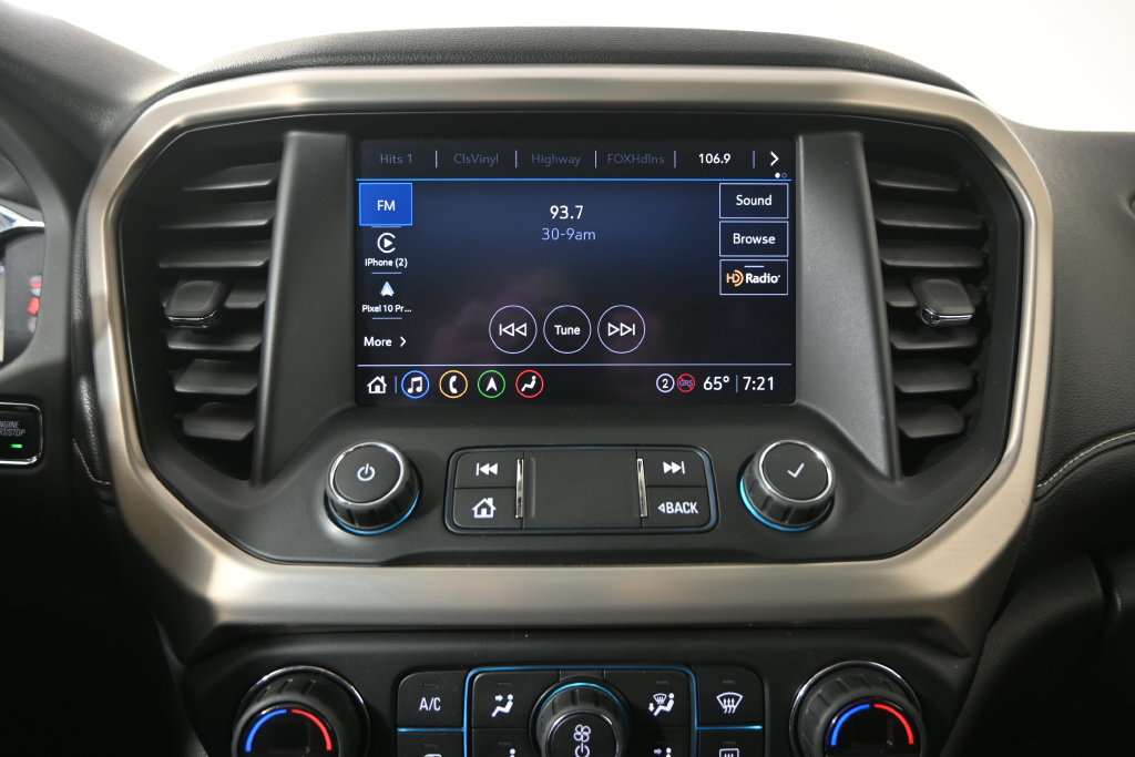 Used 2021 GMC Acadia Denali w/ GMC Pro Grade Package AWD/4WD image 29