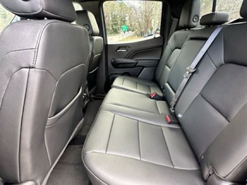 New 2026 Chevrolet Colorado LT w/ LT Convenience Package image 14