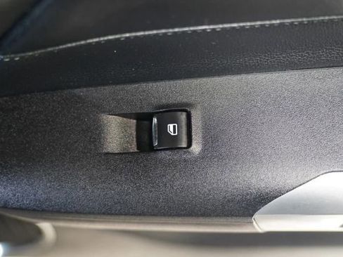 Used 2015 Ford Mustang GT Premium RWD image 37