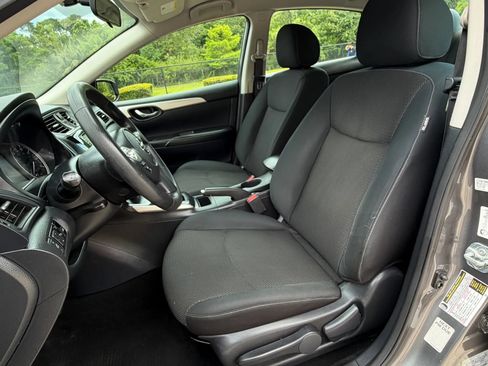 Used 2019 Nissan Sentra S FWD image 14