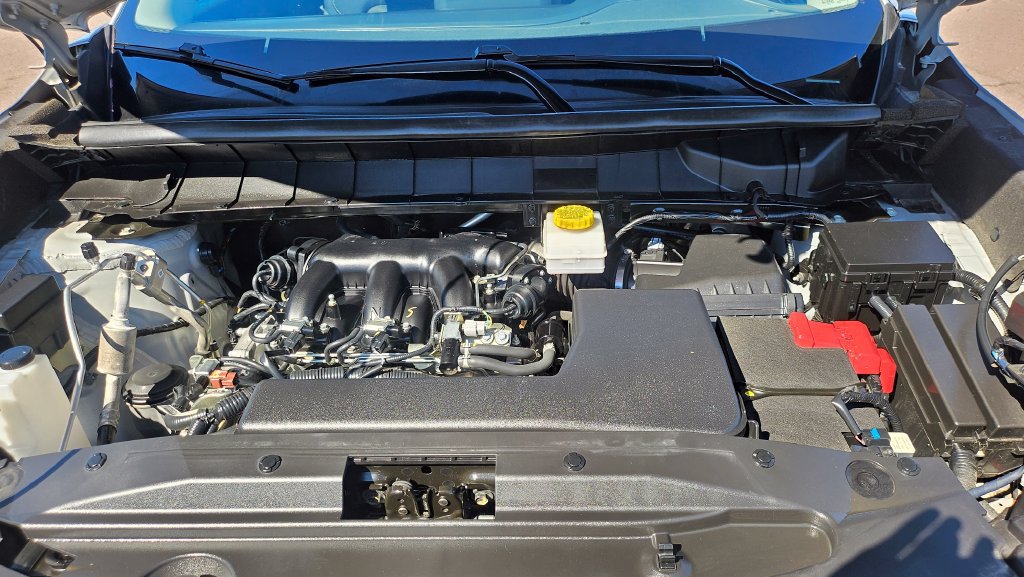 Used 2023 Nissan Pathfinder SV AWD/4WD image 37
