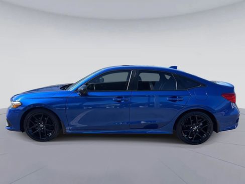 Used 2023 Honda Civic Sport image 7