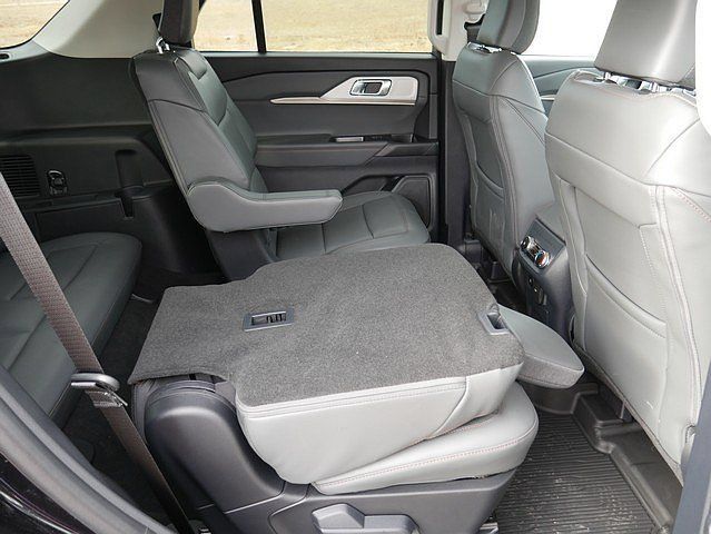 New 2026 Ford Explorer Active w/ Active Comfort Package AWD/4WD image 30