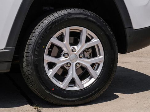 Used 2022 Jeep Grand Cherokee Limited image 67