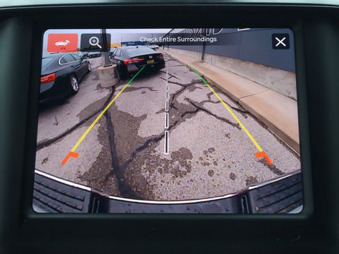 Used 2024 RAM 2500 Big Horn image 12