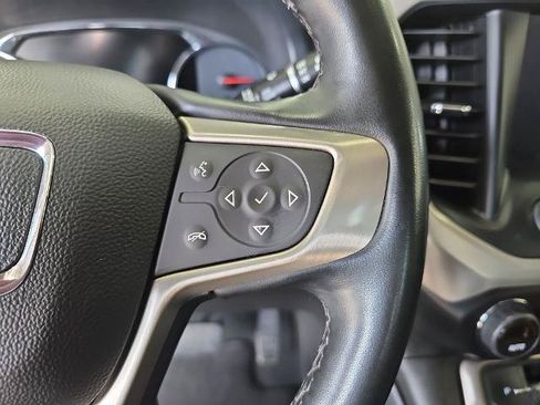 Used 2023 GMC Acadia Denali FWD image 18