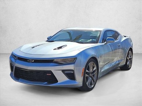 Used 2018 Chevrolet Camaro SS image 1