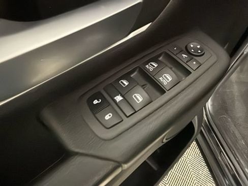 Used 2022 RAM 1500 Big Horn AWD/4WD image 10