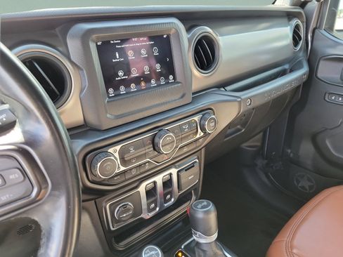 Used 2021 Jeep Wrangler Sport AWD/4WD image 24