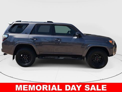 Used 2021 Toyota 4Runner SR5 Premium w/ Moonroof Package AWD/4WD image 2