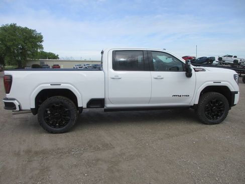 New 2026 GMC Sierra 3500 AT4 w/ AT4 Premium Plus Package AWD/4WD image 3