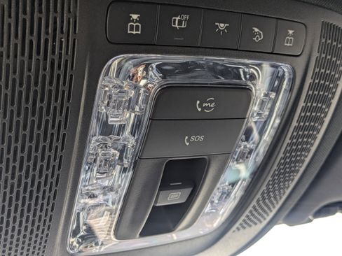 Used 2024 Mercedes-Benz GLS 450 4MATIC image 33