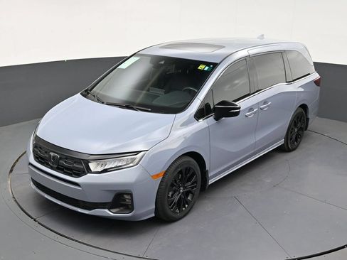 Used 2025 Honda Odyssey Sport-L image 11