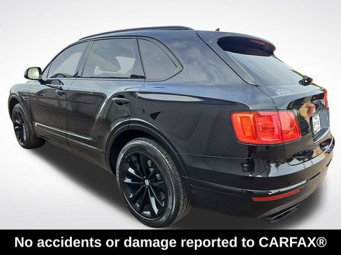 Used 2017 Bentley Bentayga AWD/4WD image 3