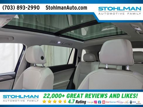 Used 2022 Volkswagen Tiguan SE w/ Panoramic Sunroof Package image 25