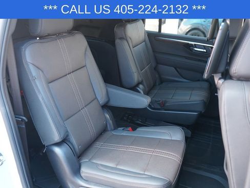 New 2026 Chevrolet Suburban High Country AWD/4WD image 24