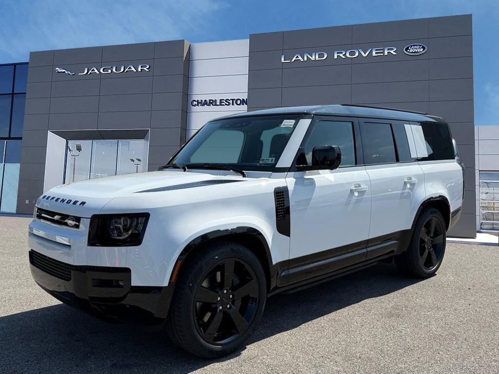 New 2026 Land Rover Defender 130 X-Dynamic SE AWD/4WD image 1