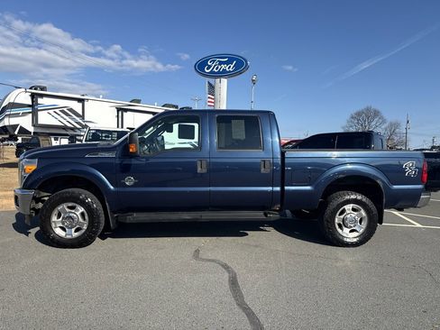 Used 2014 Ford F250 XLT w/ Snow Plow Prep Package image 6