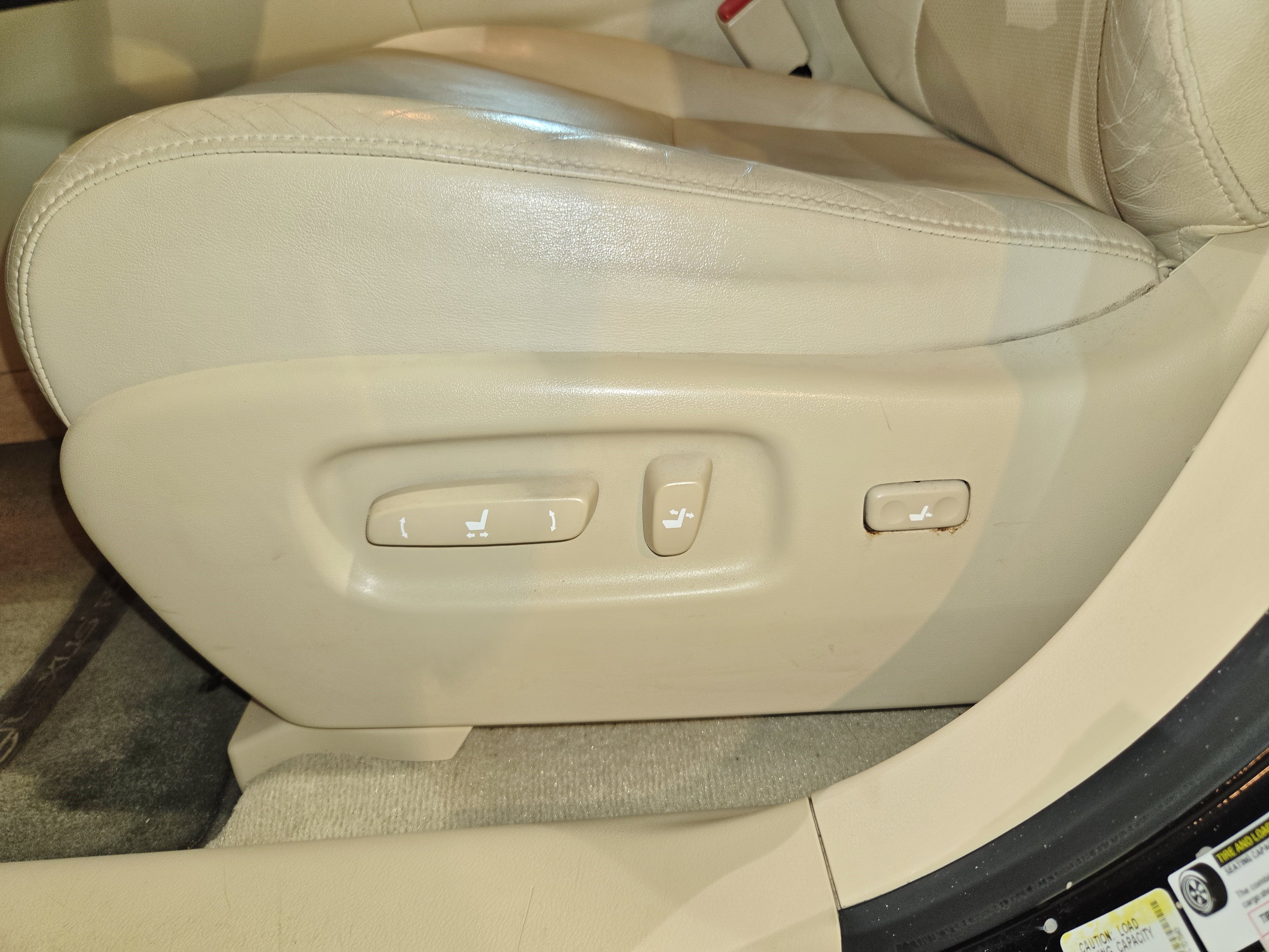 Used 2012 Lexus RX 350 AWD w/ Premium Pkg image 17