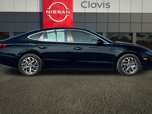 Used 2021 Hyundai Sonata SEL w/ Convenience Package image 9