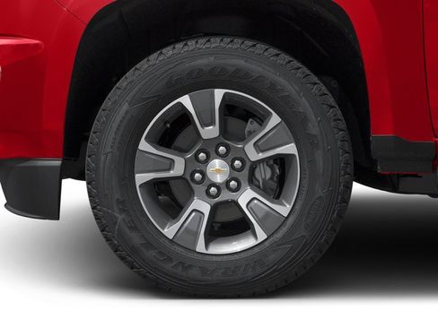 Used 2017 Chevrolet Colorado Z71 AWD/4WD image 14