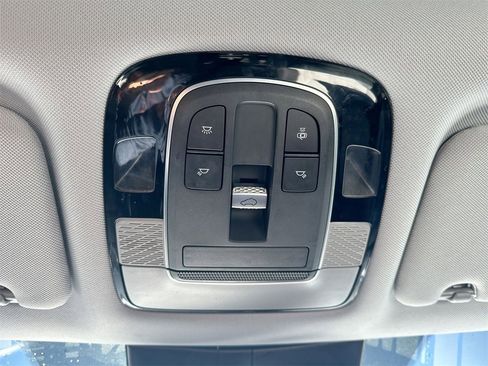 Used 2021 Hyundai Palisade SEL w/ Convenience Package image 19